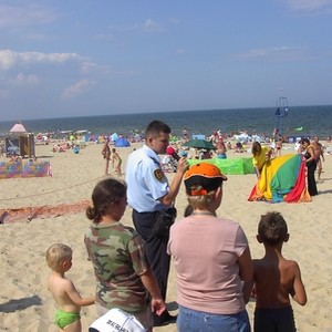 „Baw się i odpoczywaj bezpiecznie"