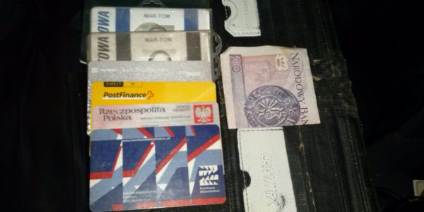 Lepkie ręce w autobusie!