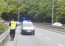 Chwila nieuwagi, auto rozbite