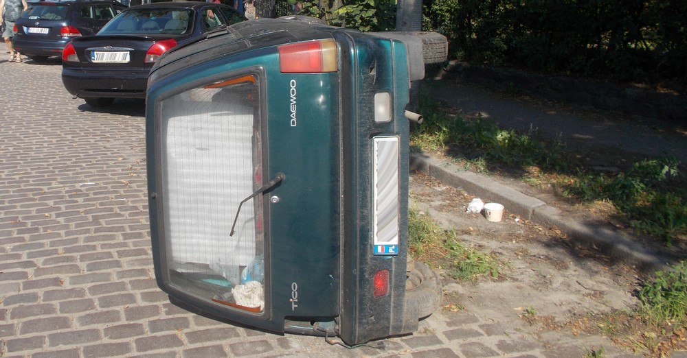 Zniszczone tico