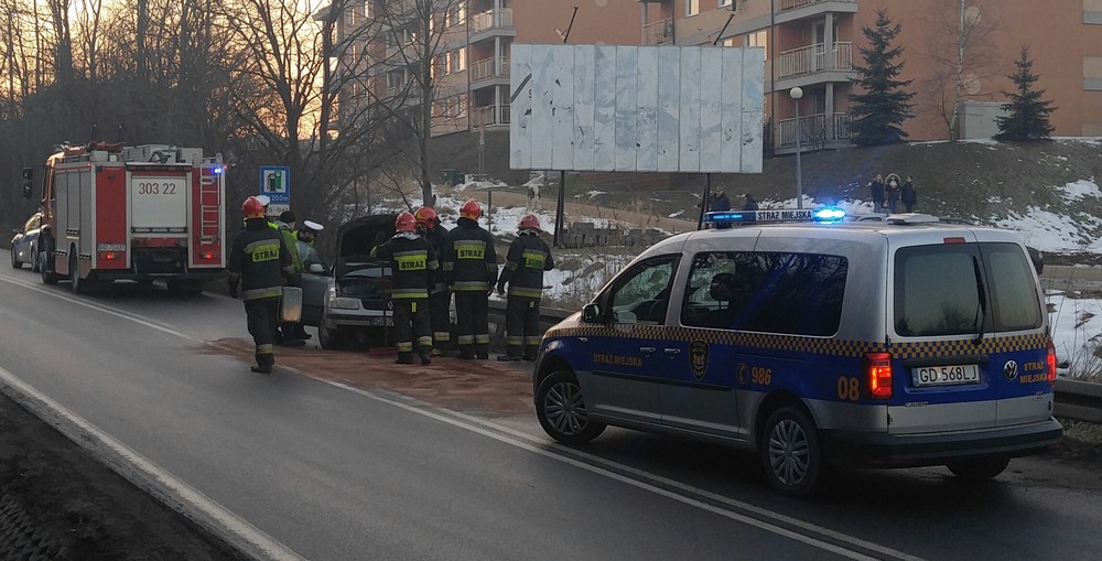 Rozbite auto, szybka pomoc