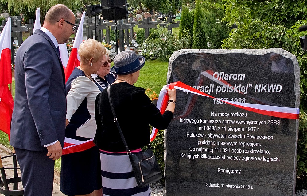 W hołdzie ofiarom „operacji polskiej” NKWD