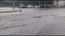Ulewa nad miastem