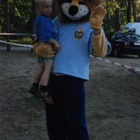 Zjazd maskotek w Rowach