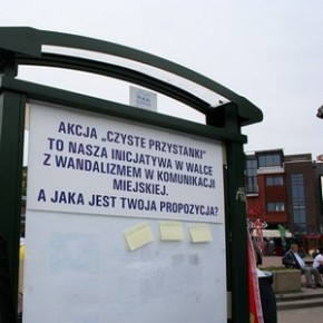 Legalne ogłoszenia na przystankach