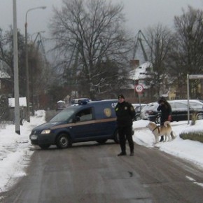Strażnicy nie dopuścili do zapadnięcia się jezdni