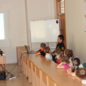 Najmłodsi odwiedzili Strażników