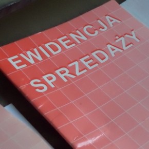 Strażnicy z kontrolerami skarbowymi