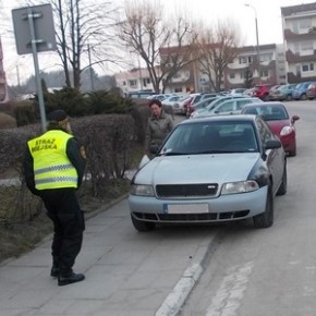 Kłopotliwe parkowanie na ul. Leśna Góra