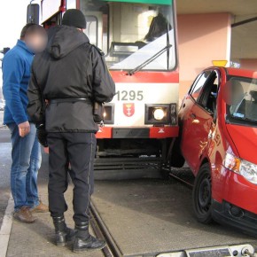 Pod prąd, czyli pod tramwaj