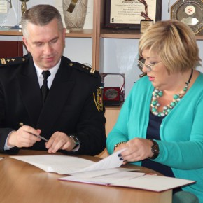 Podpisanie porozumienia w sprawie utworzenia klasy o profilu straży miejskiej