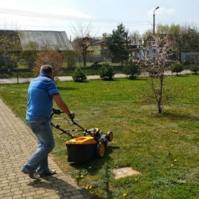 Wizyta strażników w Rodzinnym Domu Dziecka "Dom przy Lesie" - 25.04.2015 r.