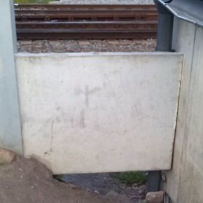 Dzieci biegały po torowisku!