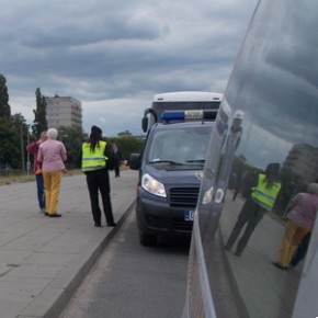 Zagubieni turyści i poszukiwania autokaru