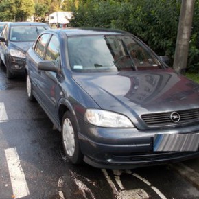 Ścieżka rowerowa to nie parking!