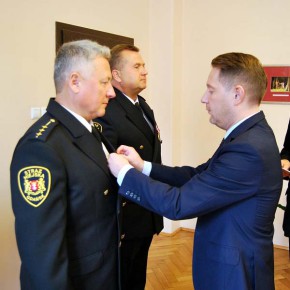 Złote medale za długoletnią służbę