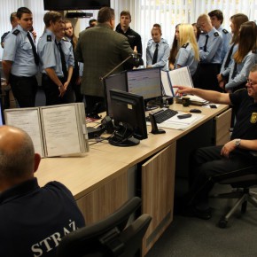 Klasa Bezpieczeństwa Publicznego z wizytą na Stanowisku Kierowania Prewencją Straży Miejskiej w Gdańsku - 21.10.2015 r.