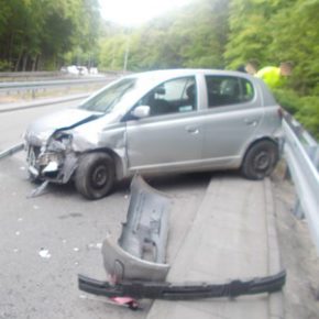Chwila nieuwagi, auto rozbite