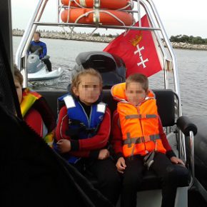 Dryfujący skuter