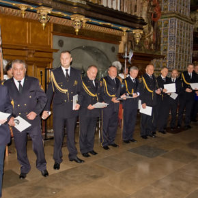 Przyjaciele Straży Miejskiej w Gdańsku wyróżnieni pamiątkowymi statuetkami