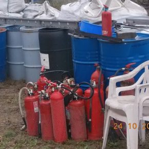 Sterta elektrośmieci i groźne chemikalia pod gołym niebem