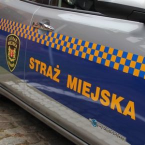 Nielegalne stoiska zniknęły sprzed stadionu
