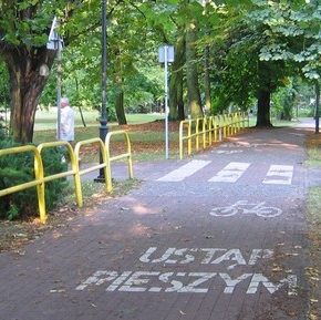 Rowerzysto, nie lekceważ pieszych!