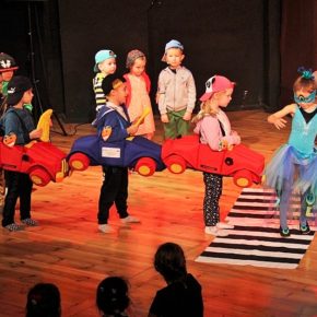 Występ dzieci z Przedszkola nr 71 "Diamencik" w Gdańsku - Miejski Teatr Miniatura, 7 grudnia 2017 r.