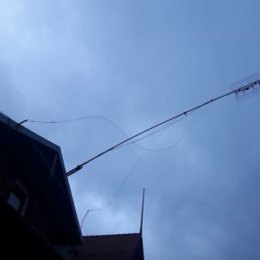 Maszt zagrażał bezpieczeństwu przechodniów - Gdańsk Wrzeszcz, 24.12.2017 r.