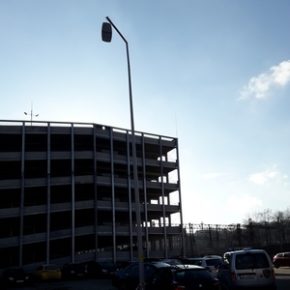 Dostrzegli zagrożenie ponad głowami