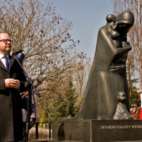 Obchody Dnia Pamięci Ofiar Zbrodni Katyńskiej oraz 78. Rocznicy II masowej zsyłki Polaków na Sybir - Gdańsk, 13 kwietnia 2018 r.